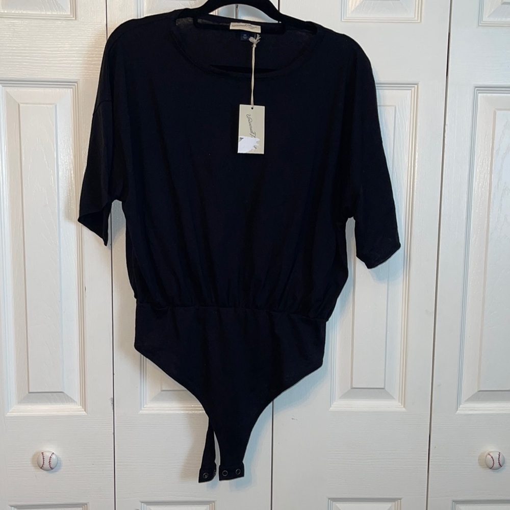 NWT Universal Thread black bodysuit Size XXL but can fit XL.